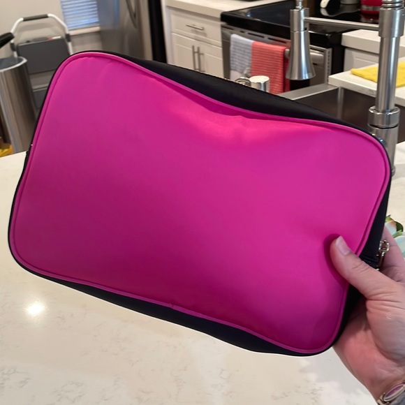 🎀Prada Vanity Case Candy Pink/Gold new - Picture 12 of 17